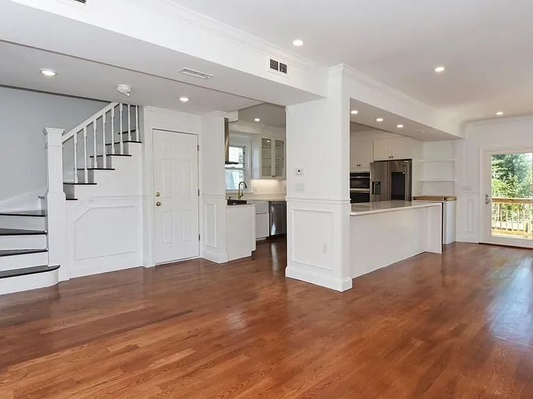 39 Cedar St #2 — Photo 17