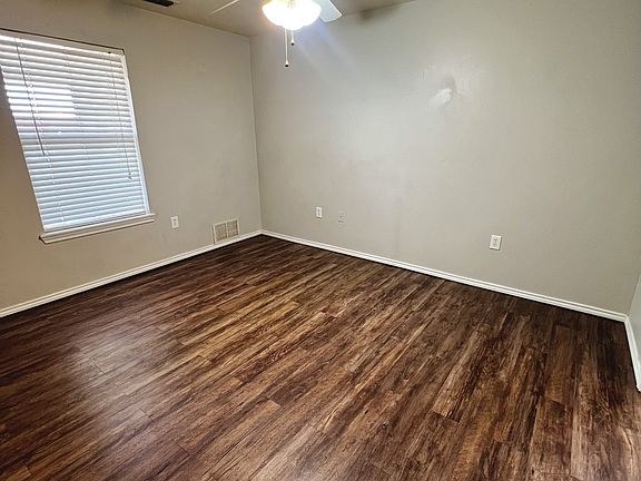 5th image of 510 N Brentwood Ave #A