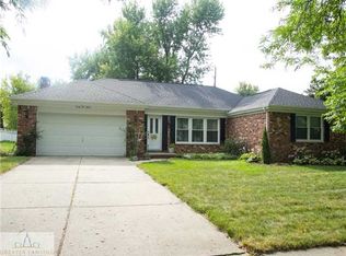 2516 Dunbar Dr, Lansing, MI 48906