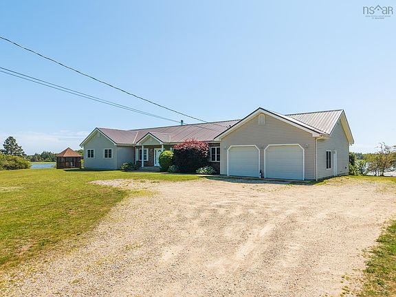 3rd image of 194 Rocco Point Rd