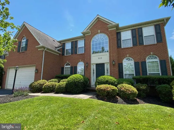 513 Glenbrook Dr, Middletown, MD 21769