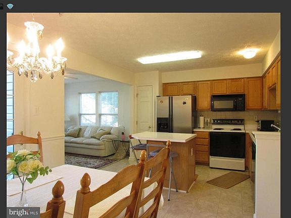 3rd image of 8708 Belleau Ct