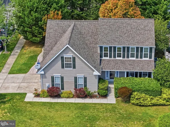 303 Creeks End Ln, Stevensville, MD 21666