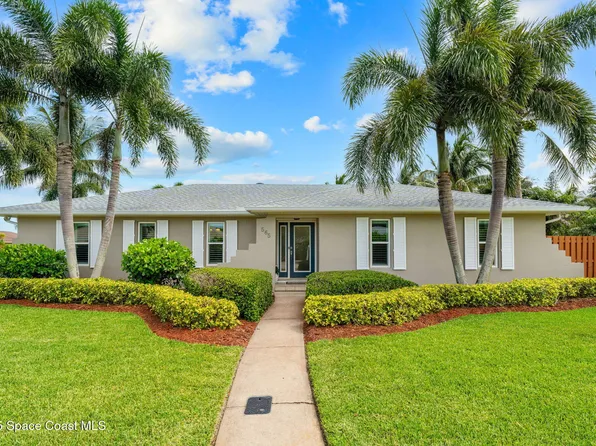 565 Solitaire Palm Dr, Indialantic, FL 32903