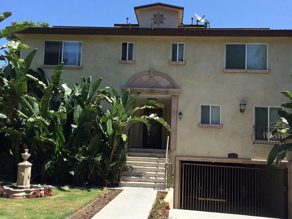 1st image of 10943 Fruitland Dr #3