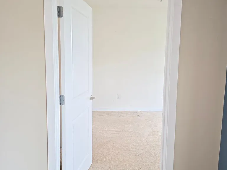 123 Tower Blvd — Photo 12