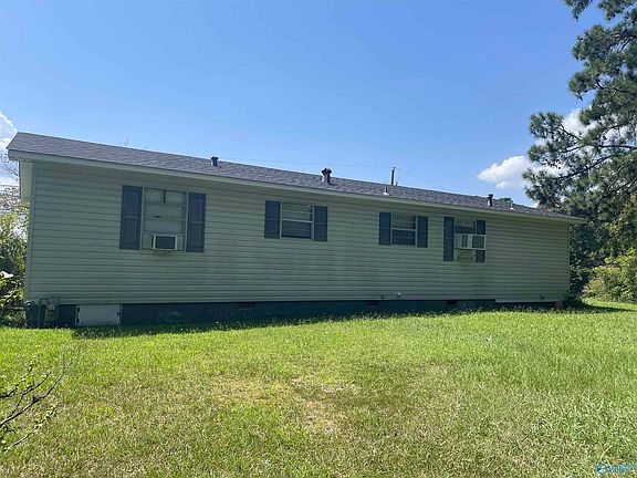 3rd image of 1733 Shelby Dr