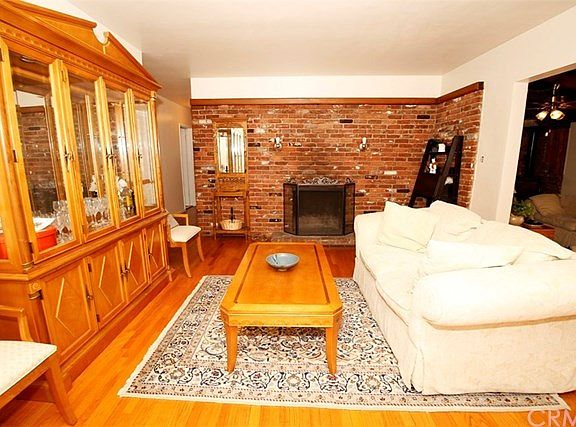 5th image of 554 S Calvados Ave