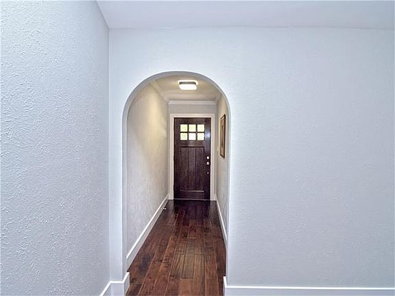 5th image of 6202 Blarwood Dr