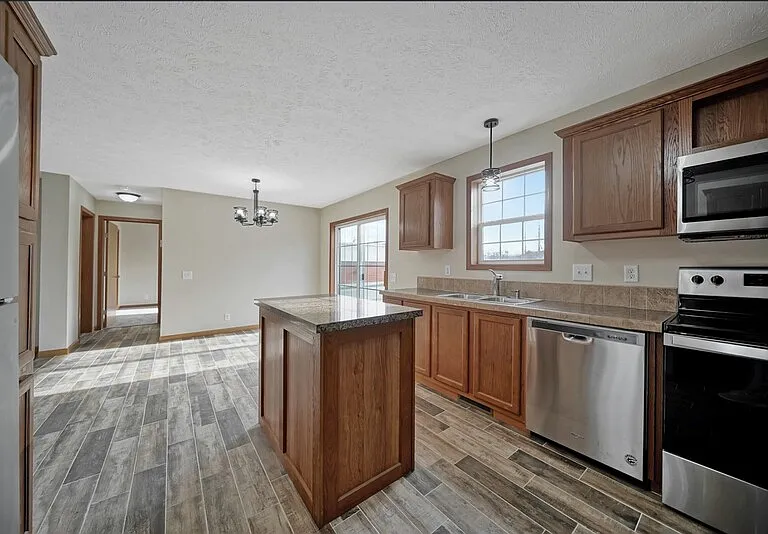 2617 Orchard St — Photo 12