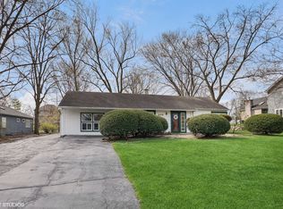 903 Lincoln Ln, La Grange Highlands, IL