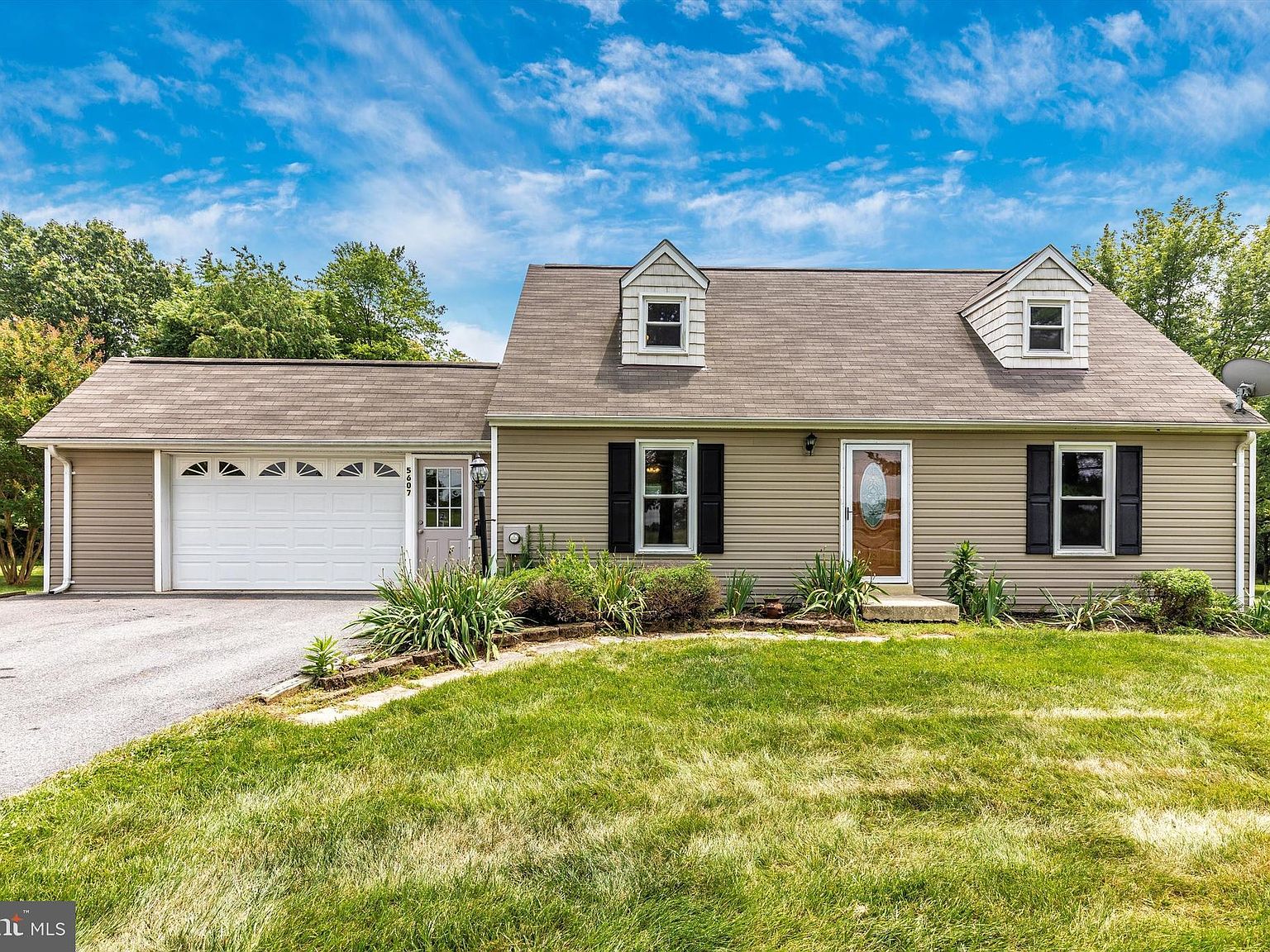 5607 Woodville Rd, Mount Airy, MD 21771 Zillow
