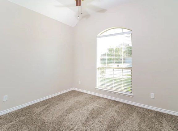 2nd image of 1159 Rosemary Ct