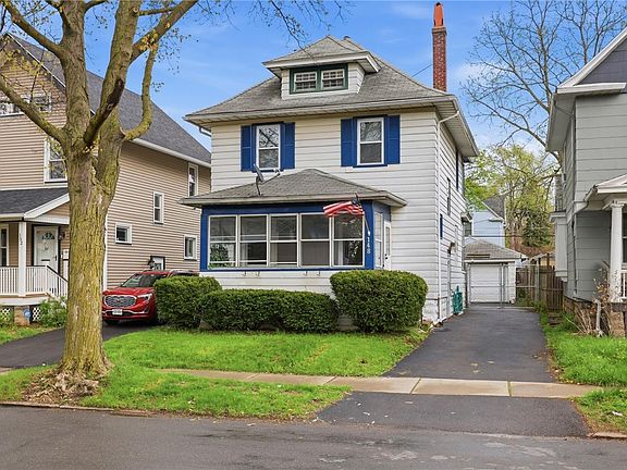 2nd image of 148 Dove St