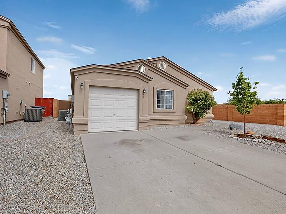 2nd image of 736 Torretta Dr SW