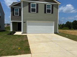 68 Quarter St, Rossville, GA 30741