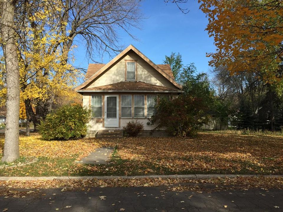 2nd image of 601 Augusta Ave