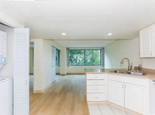 1314 Kalakaua Ave APT 403, Honolulu, HI 96826