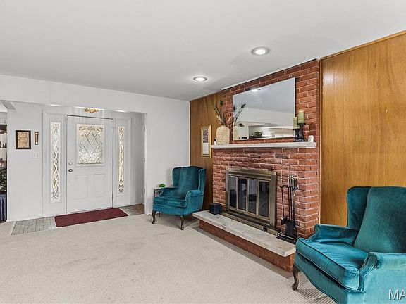 5th image of 1244 Hobson Dr