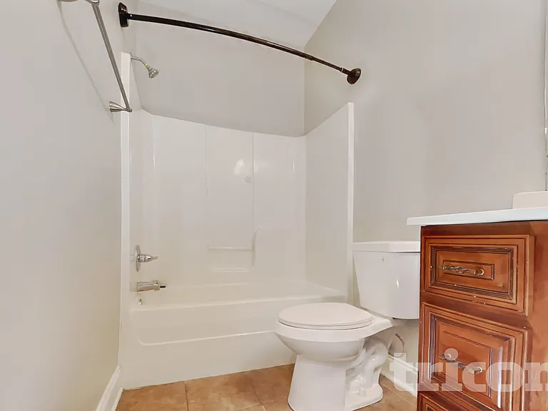 1306 Crescent Ridge Dr — Photo 13