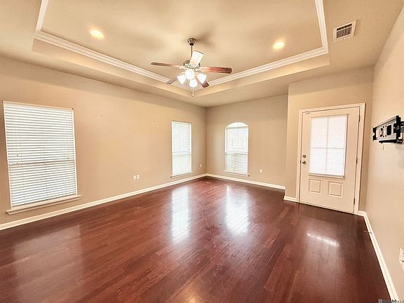 5th image of 40312 Crestridge Dr