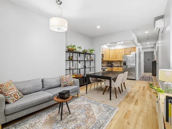 171 Henry Street image 1 of 6