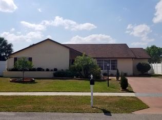5095 Candlewood Ct, Lake Worth, FL 33467