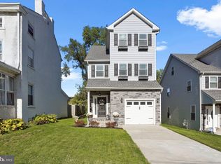 830 Manatawna Ave, Philadelphia, PA