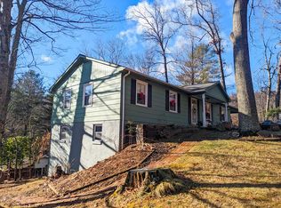 200 Dogwood St, Galax, VA 24333