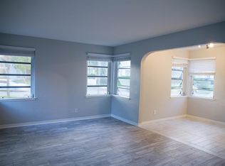 1215 Beach Dr NE APT 1, Saint Petersburg, FL 33701