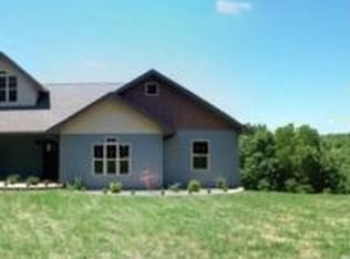 1106 Hampton Rd, Reeds Spring, MO 65737
