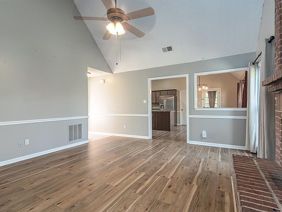 3rd image of 8430 Wind River Cir N