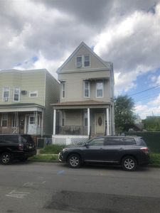 31 W 9th St #H, Bayonne, NJ, 07002