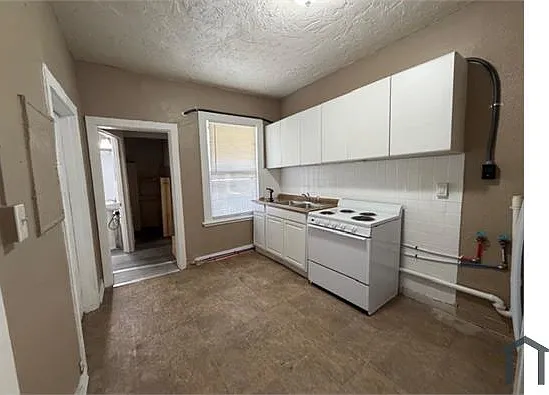 6725 Schofield Pl — Photo 8