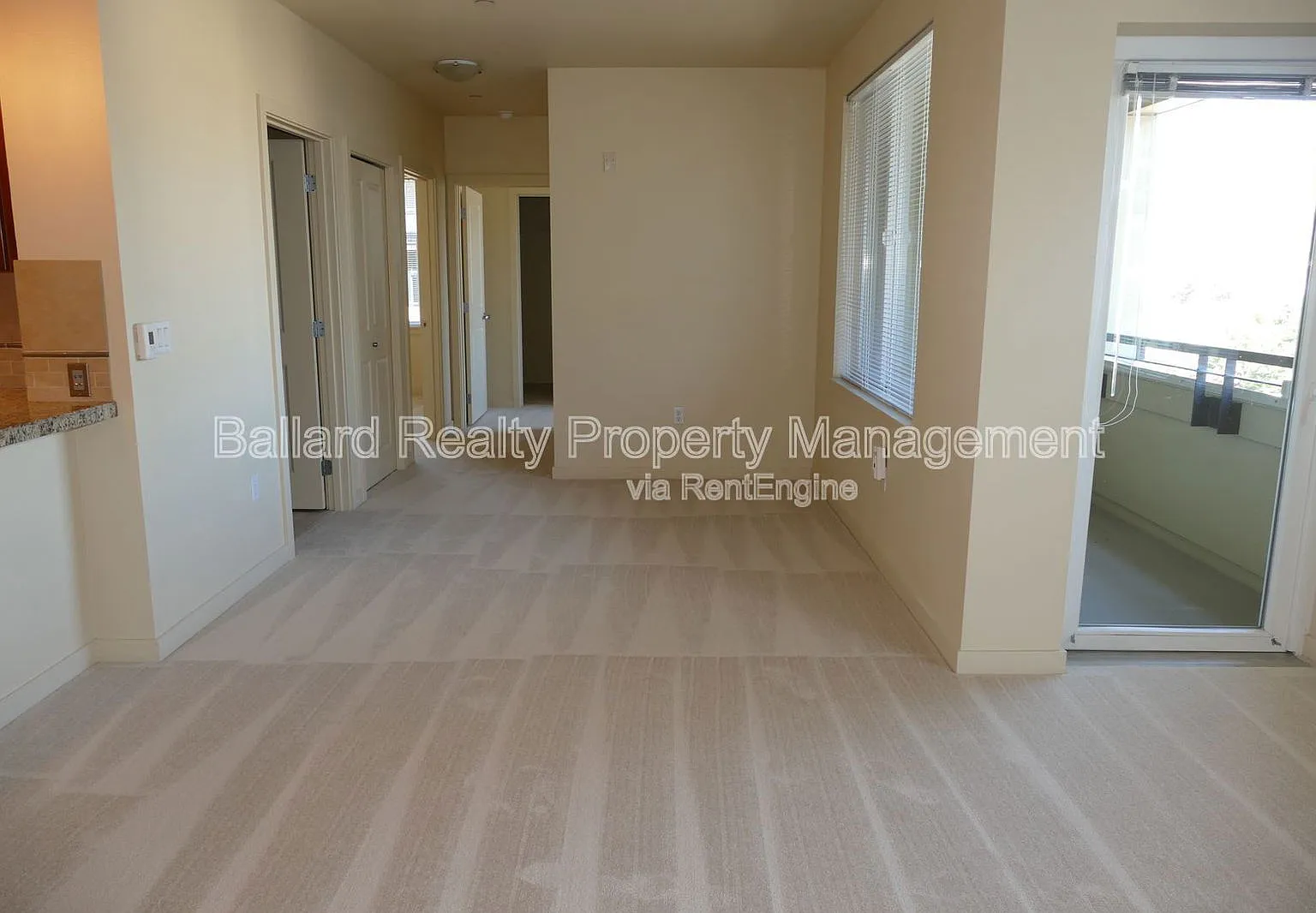 2 bed, 2.0 bath, 1037 sqft, $3,295 — Photo 3