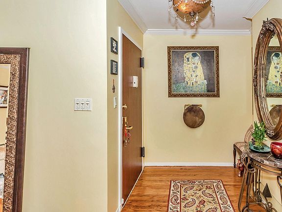 5th image of 1 Toms Point Ln #B7-15j
