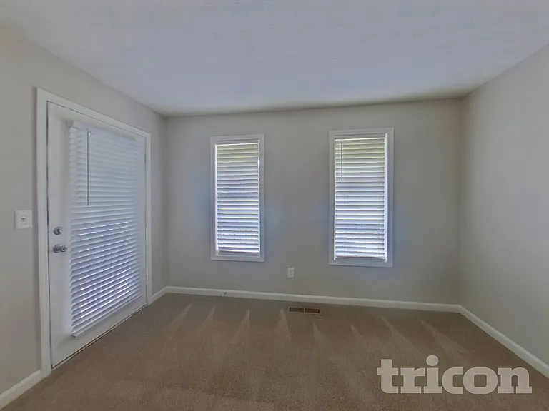 2784 Willow Tree Overlook — Photo 6