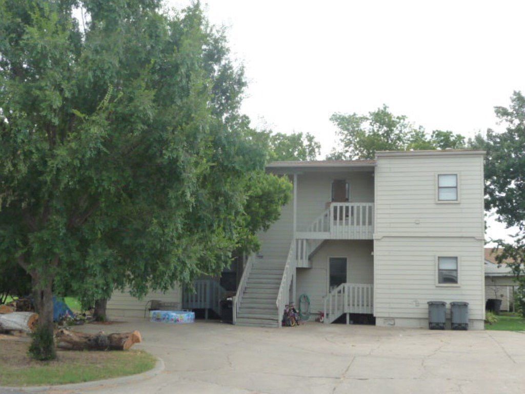 210 SW 17th St APT 4, Lawton, OK 73501 Zillow