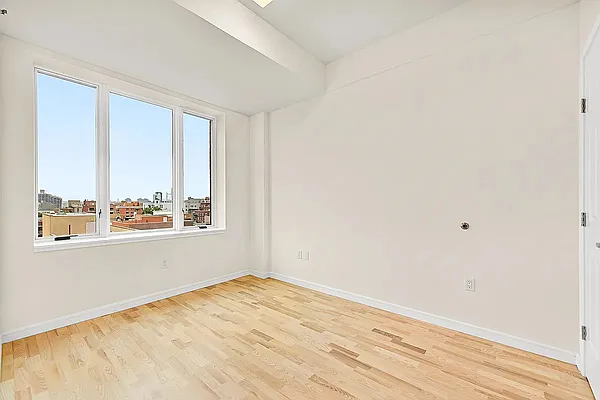 Rented by Modern Spaces | media 4