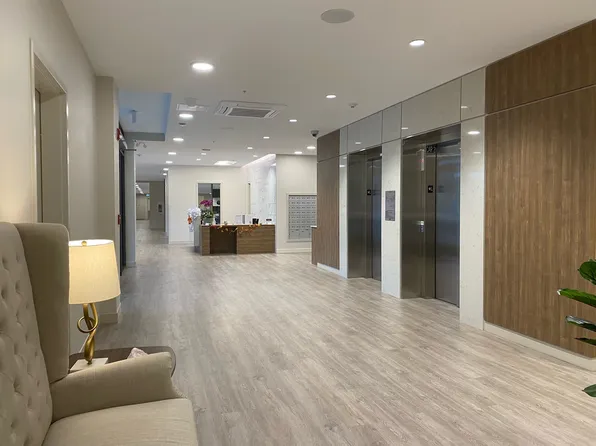 10928 132nd St #303, Surrey, BC V3T 3W7