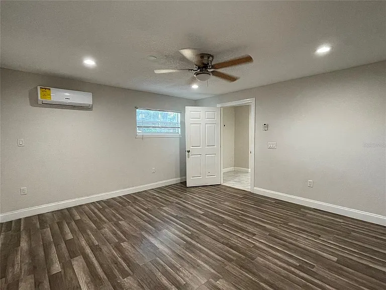 1208 Carlton Ave — Photo 19
