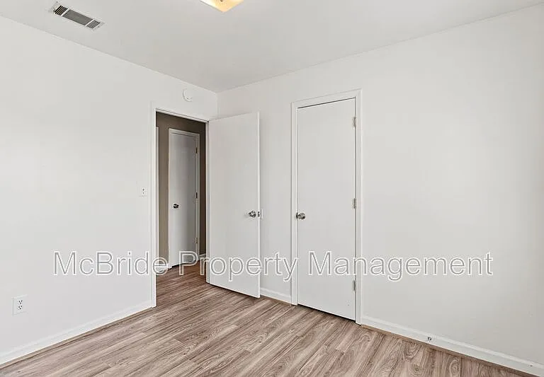 3615 Goldfinch Dr — Photo 22