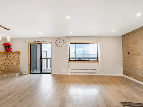 5-24 115th Street image 4 of 20