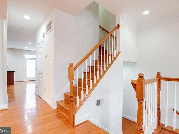 4th image of 5412 Pachysandra Ln