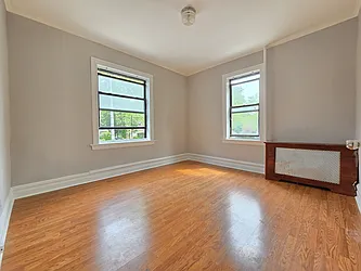 800 East 13th Street, #2I