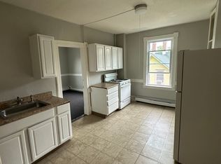 4 Thompson Ct #3, Enfield, CT 06082
