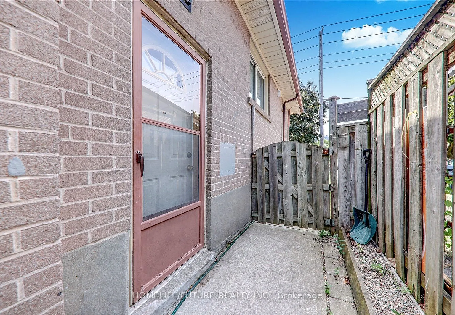 3 bed, $1,900 — Photo 4