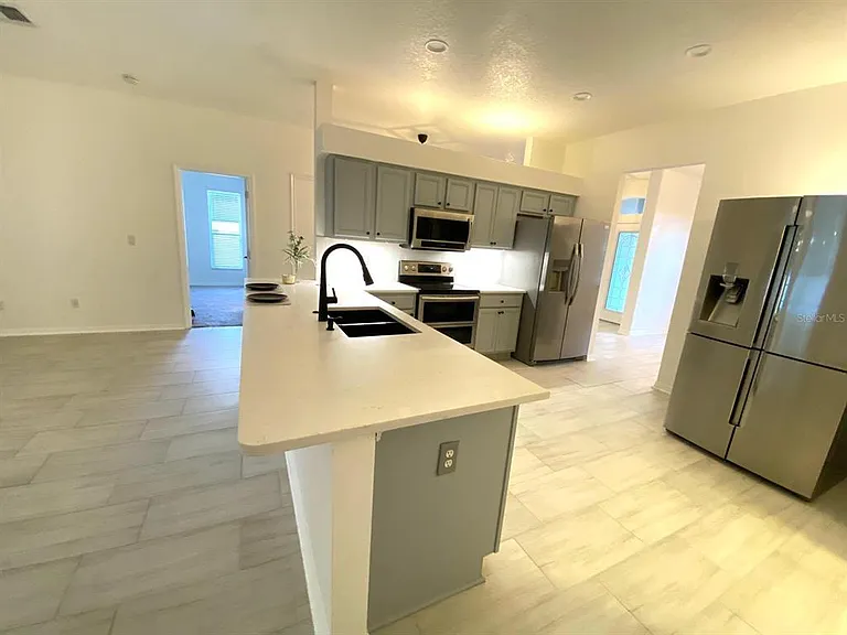 3837 Fallscrest Cir — Photo 5