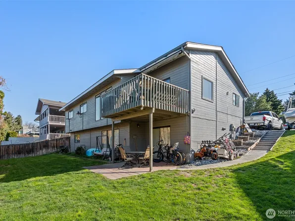 1716 N Anne Avenue, East Wenatchee, WA 98802