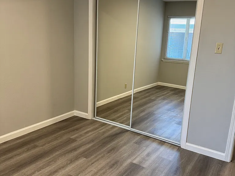 1019 Magnolia Ave #9 — Photo 6